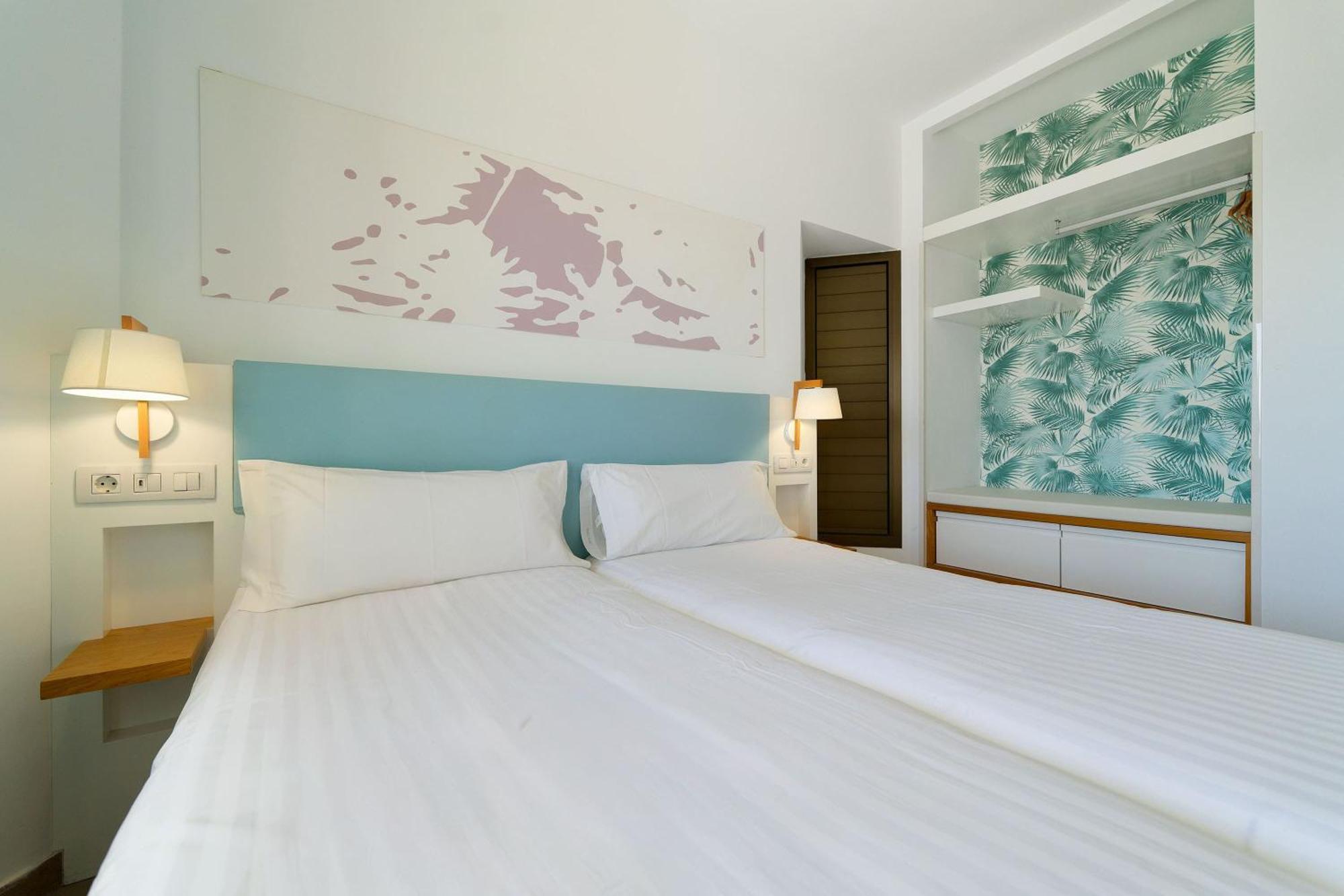 Salt Apartments Reina Sol Плая дел Инглес Екстериор снимка
