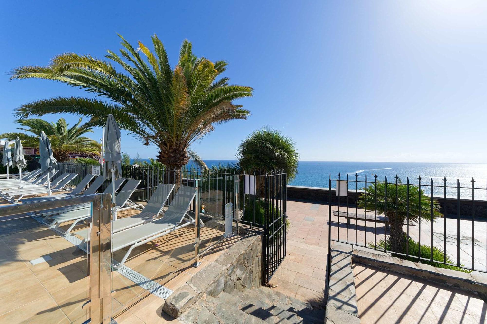 Salt Apartments Reina Sol Плая дел Инглес Екстериор снимка