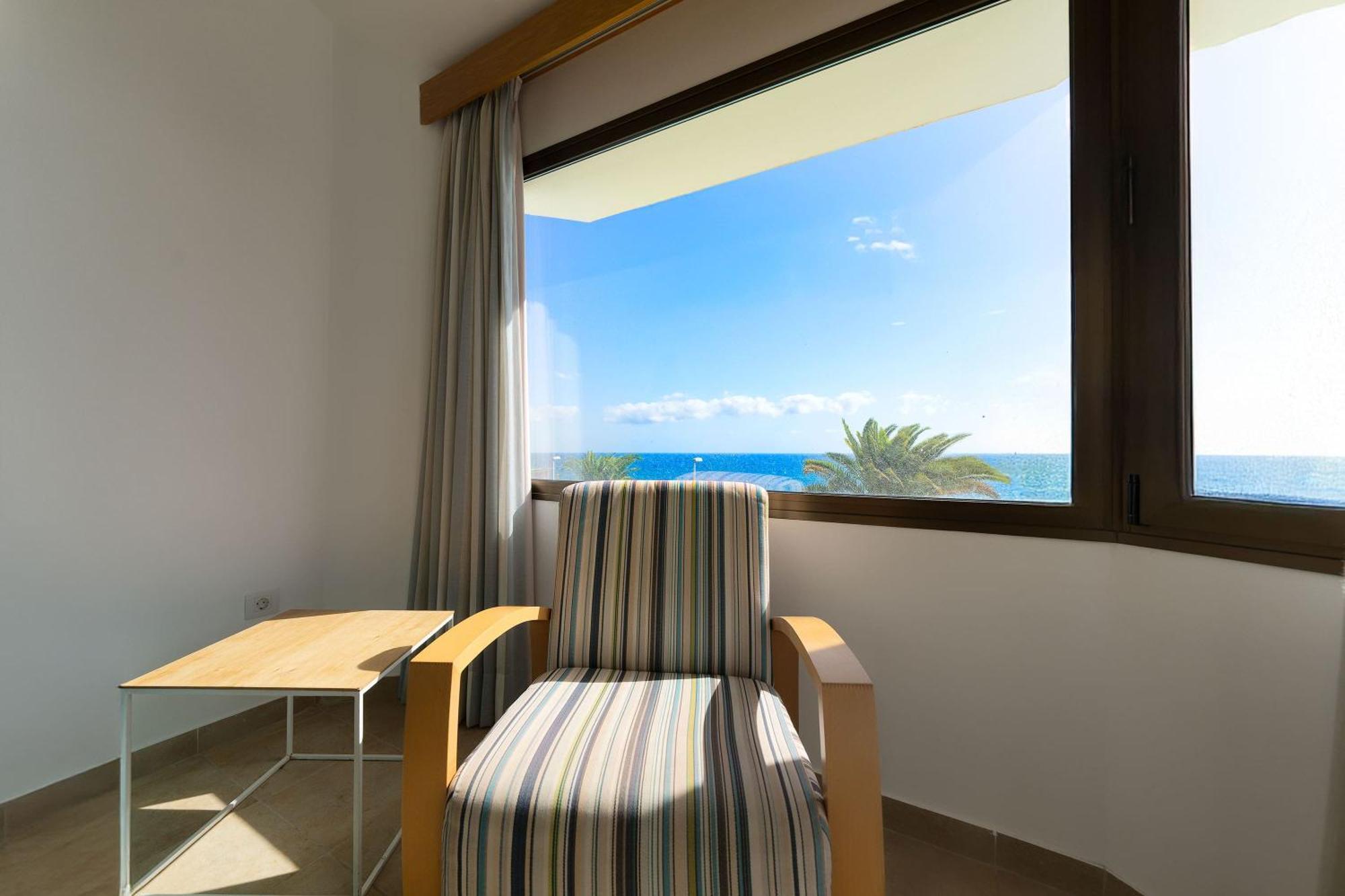 Salt Apartments Reina Sol Плая дел Инглес Екстериор снимка