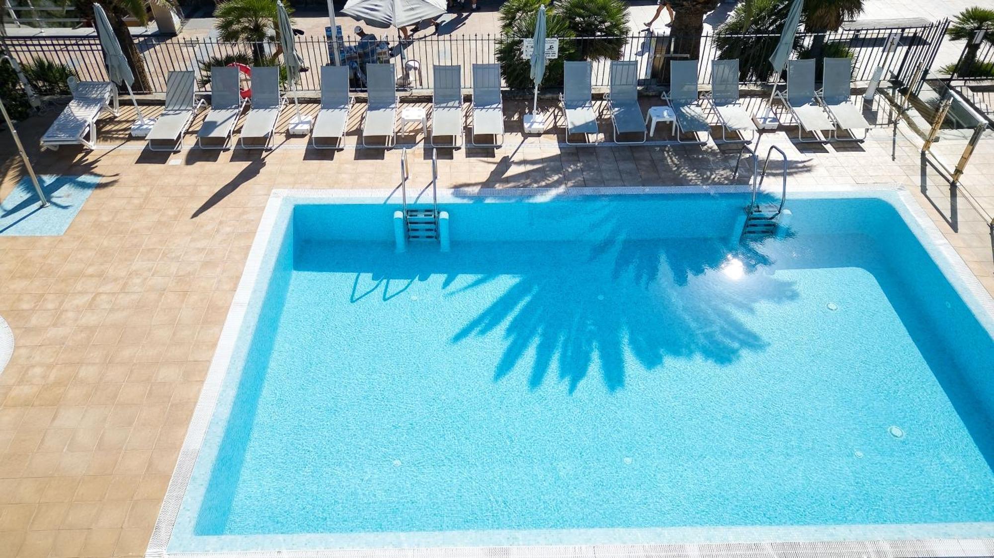 Salt Apartments Reina Sol Плая дел Инглес Екстериор снимка